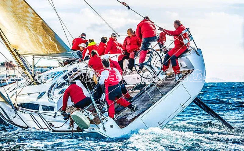 红牛力量：运动赛事中的红色奇迹与激情